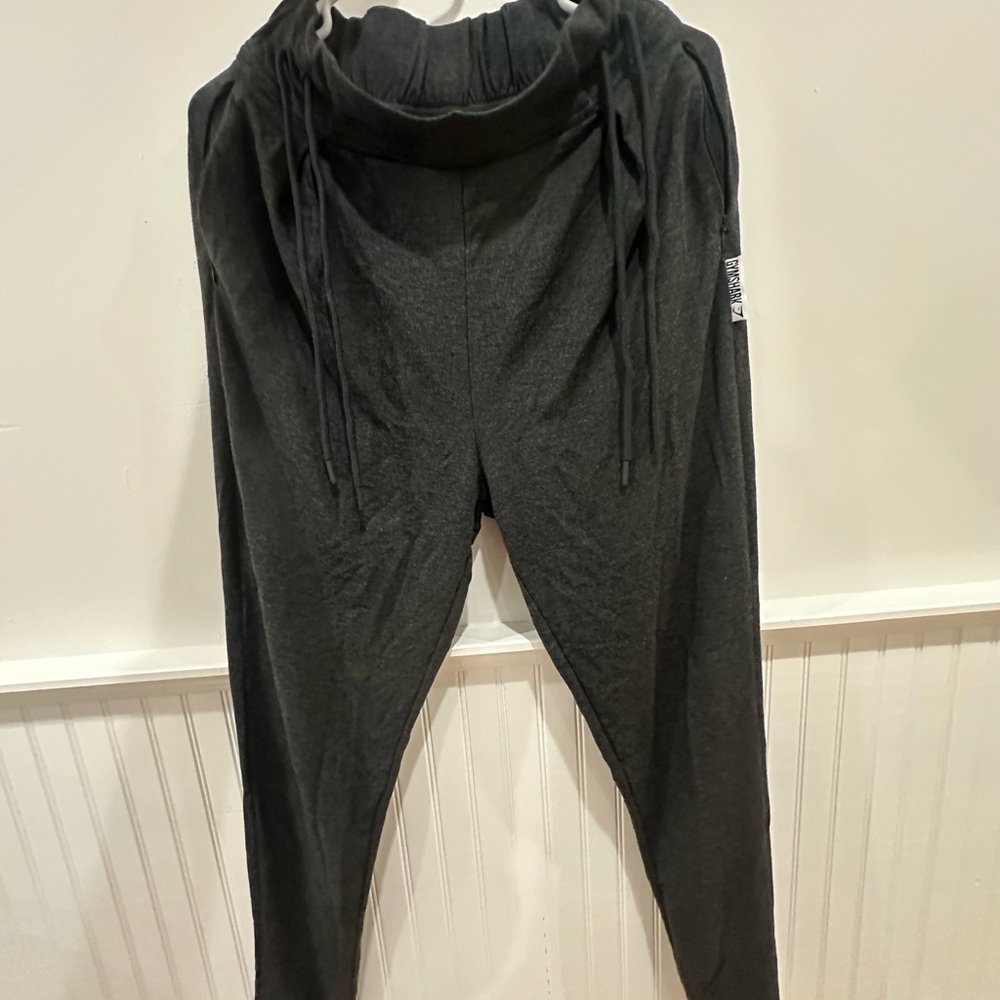 GYMSHARK WOMENS JOGGERS (3 pack)